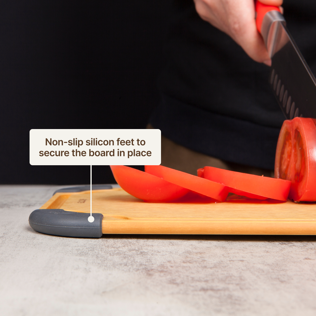 Elihome Essential Series cutting board - non-slip silicone feet secure the board in place