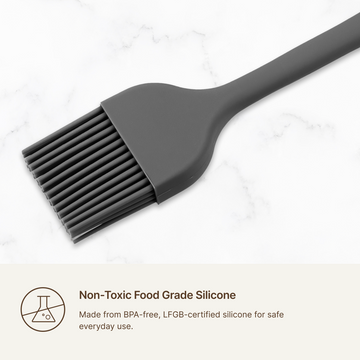 Close-up of the Elihome Mini Basting Pastry Brush bristles, non-toxic food grade silicone made from BPA free LFGB certified material for safe everyday use